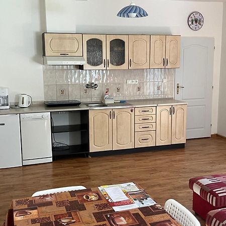 Apartman V Zahradni 프라차티체 외부 사진